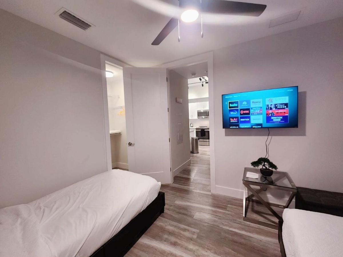 Lux Property Great For 1 To 8 Guests-Family Trip ,5Beds 2Rooms Staycation With Gym And Ev, Proximity To Downtown And Beaches West Palm Beach Exterior foto